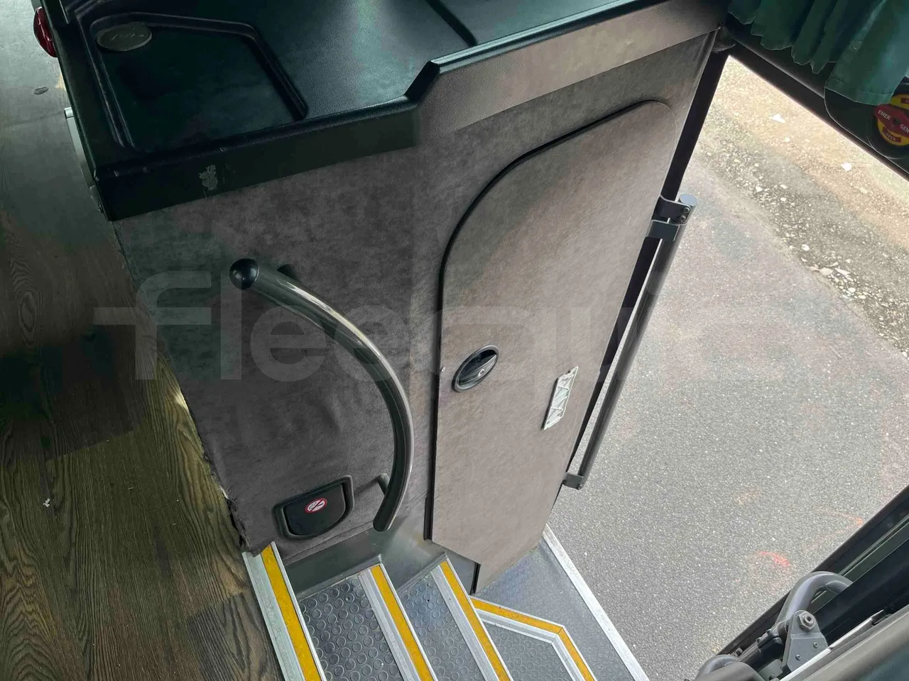 Vdl FUTURA FHD2 501E1 - Euro 6 - 320 kW - 12.875 mt - toilette accessories photo