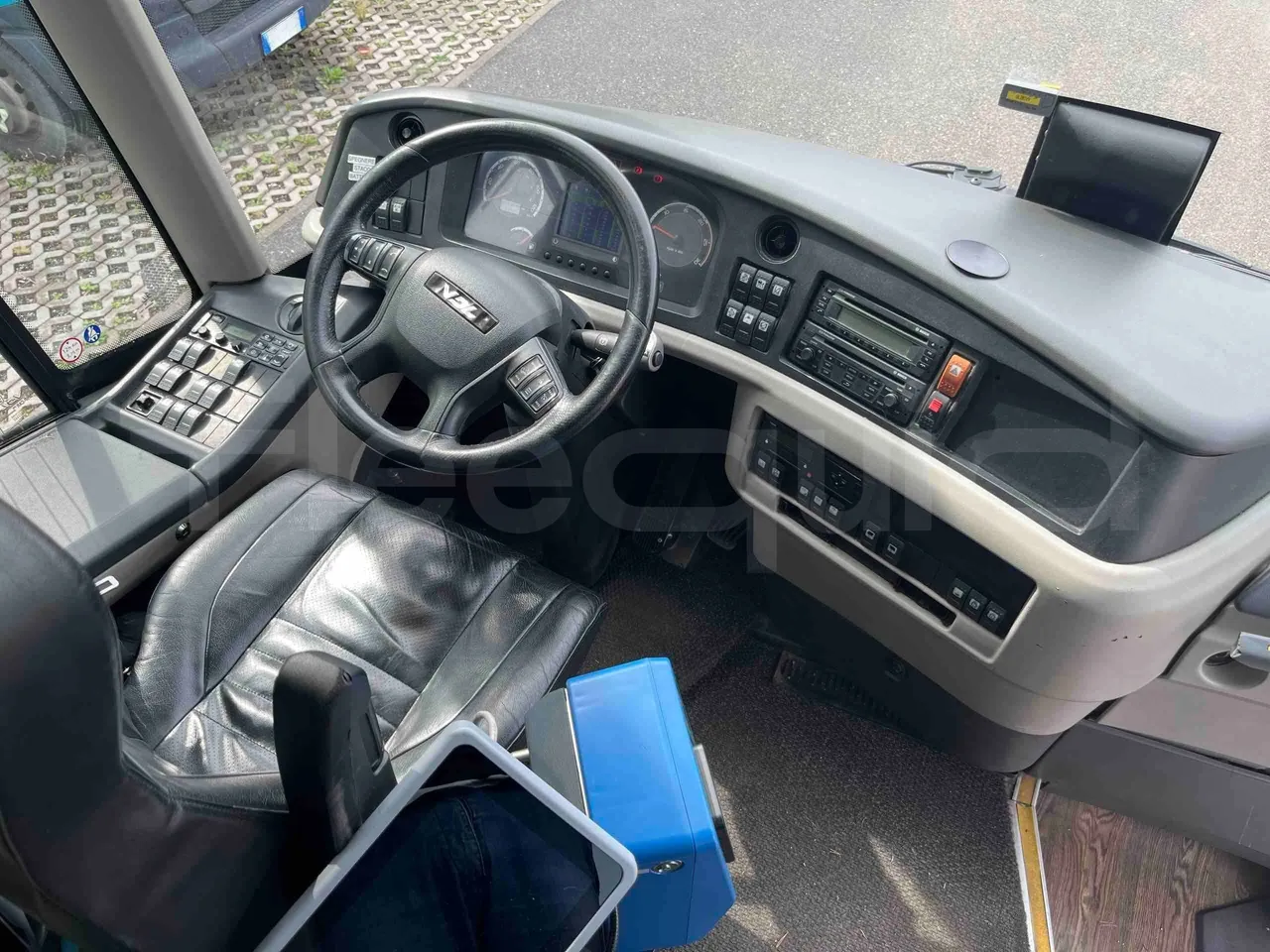 Vdl FUTURA FHD2 501E1 - Euro 6 - 320 kW - 12.875 mt - buttons panels on