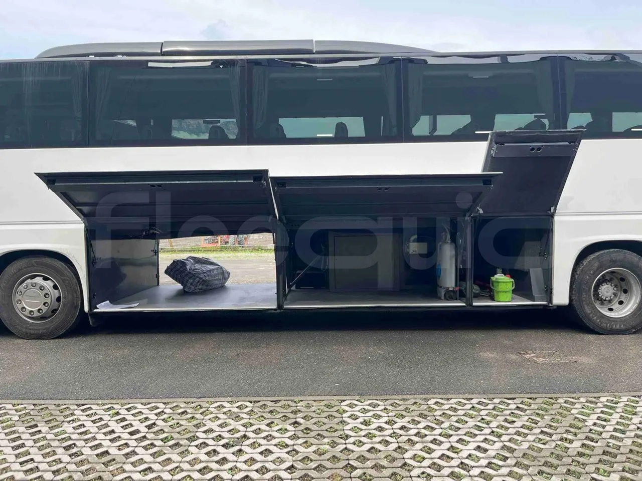 Vdl FUTURA FHD2 501E1 - Euro 6 - 320 kW - 12.875 mt - luggage rack photo