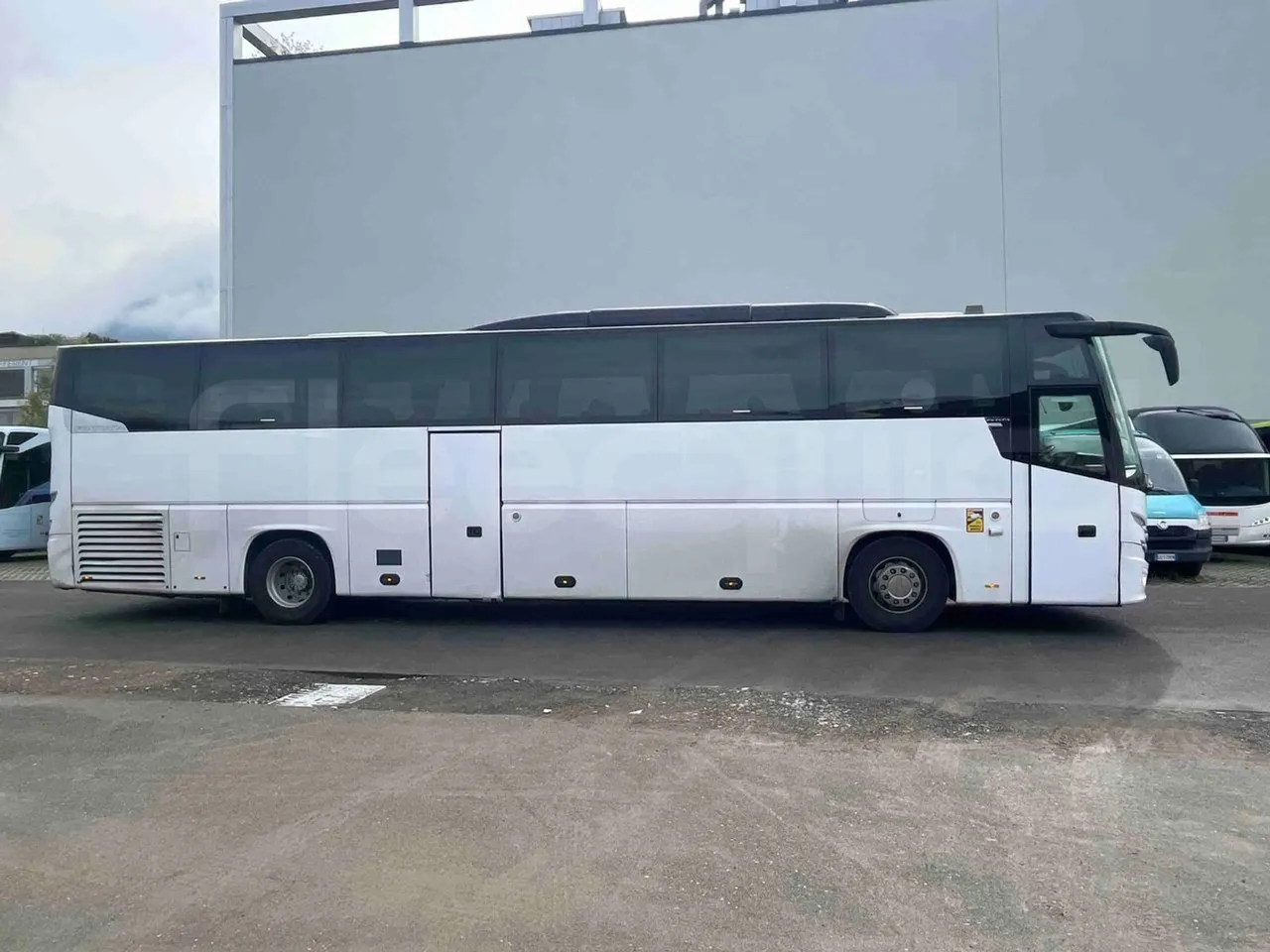 Vdl FUTURA FHD2 501E1 - Euro 6 - 320 kW - 12.875 mt - right side doors closed