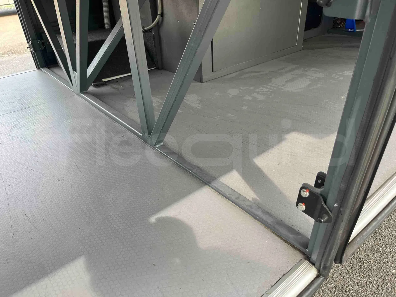 Vdl FUTURA FHD2 501E1 - Euro 6 - 320 kW - 12.875 mt - under carpet photo