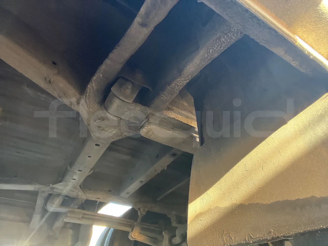 Mercedes-Benz Evobus O519U - Euro5 - 140kW - 7.665mt - axle 2 caliper brakes left