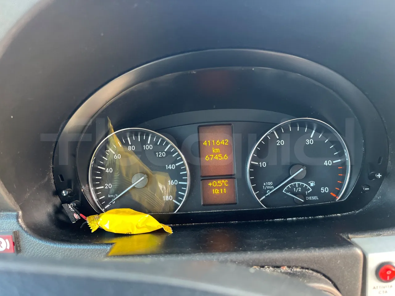 Mercedes-Benz Evobus O519U - Euro5 - 140kW - 7.665mt - dashboard lights on