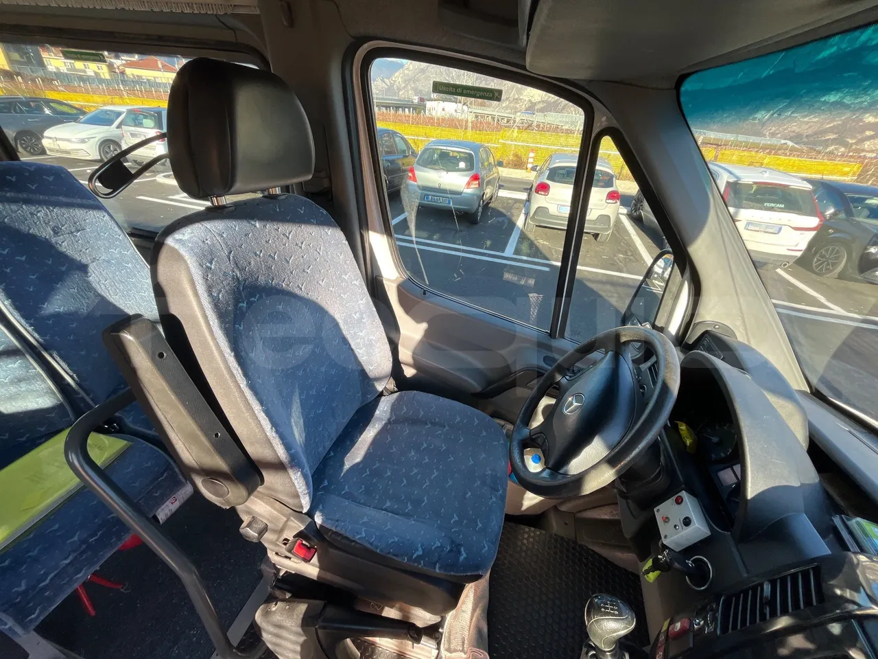 Mercedes-Benz Evobus O519U - Euro5 - 140kW - 7.665mt - driver's seat photo