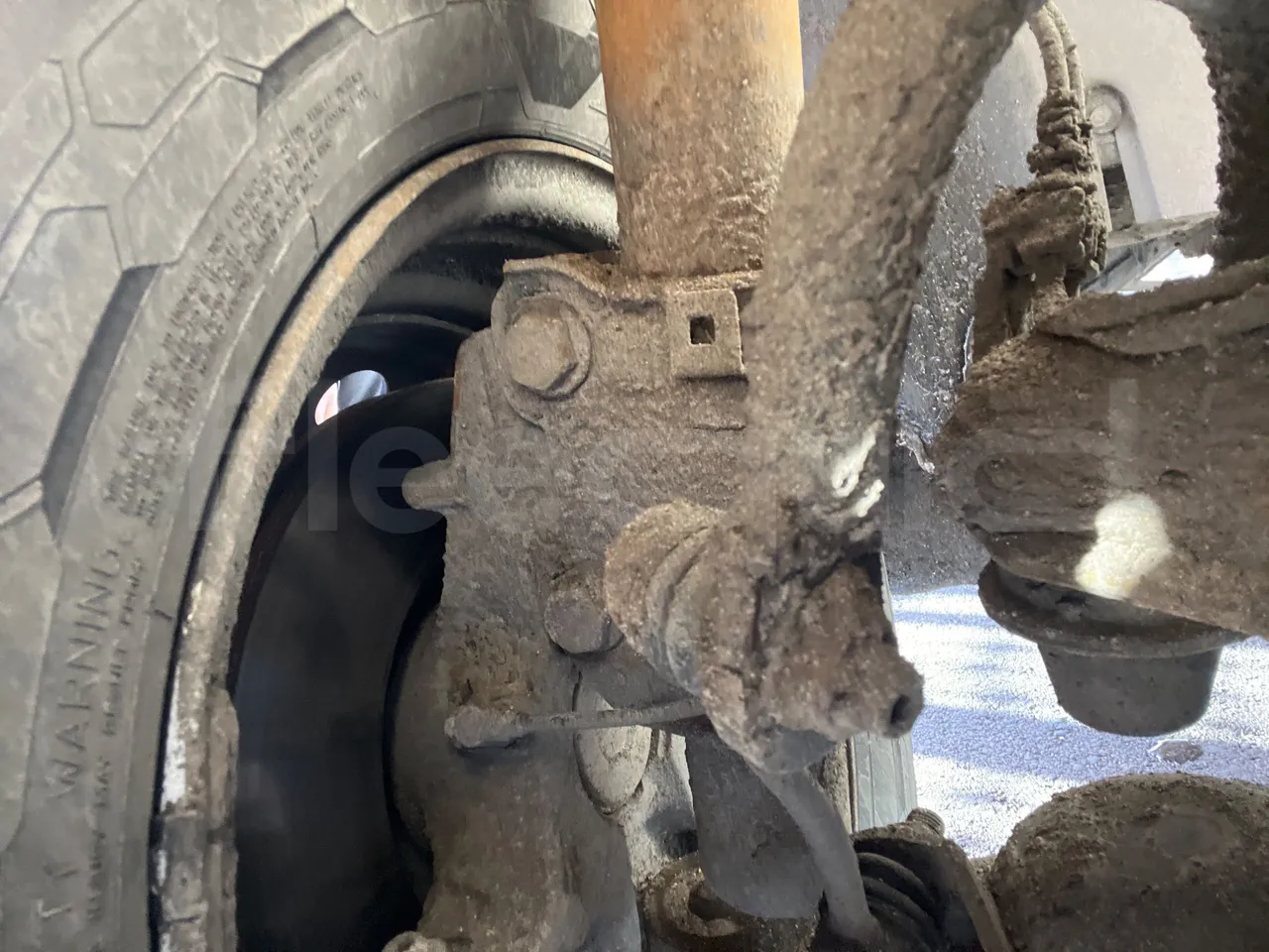 Mercedes-Benz Evobus O519U - Euro5 - 140kW - 7.665mt - front shock absorbers right