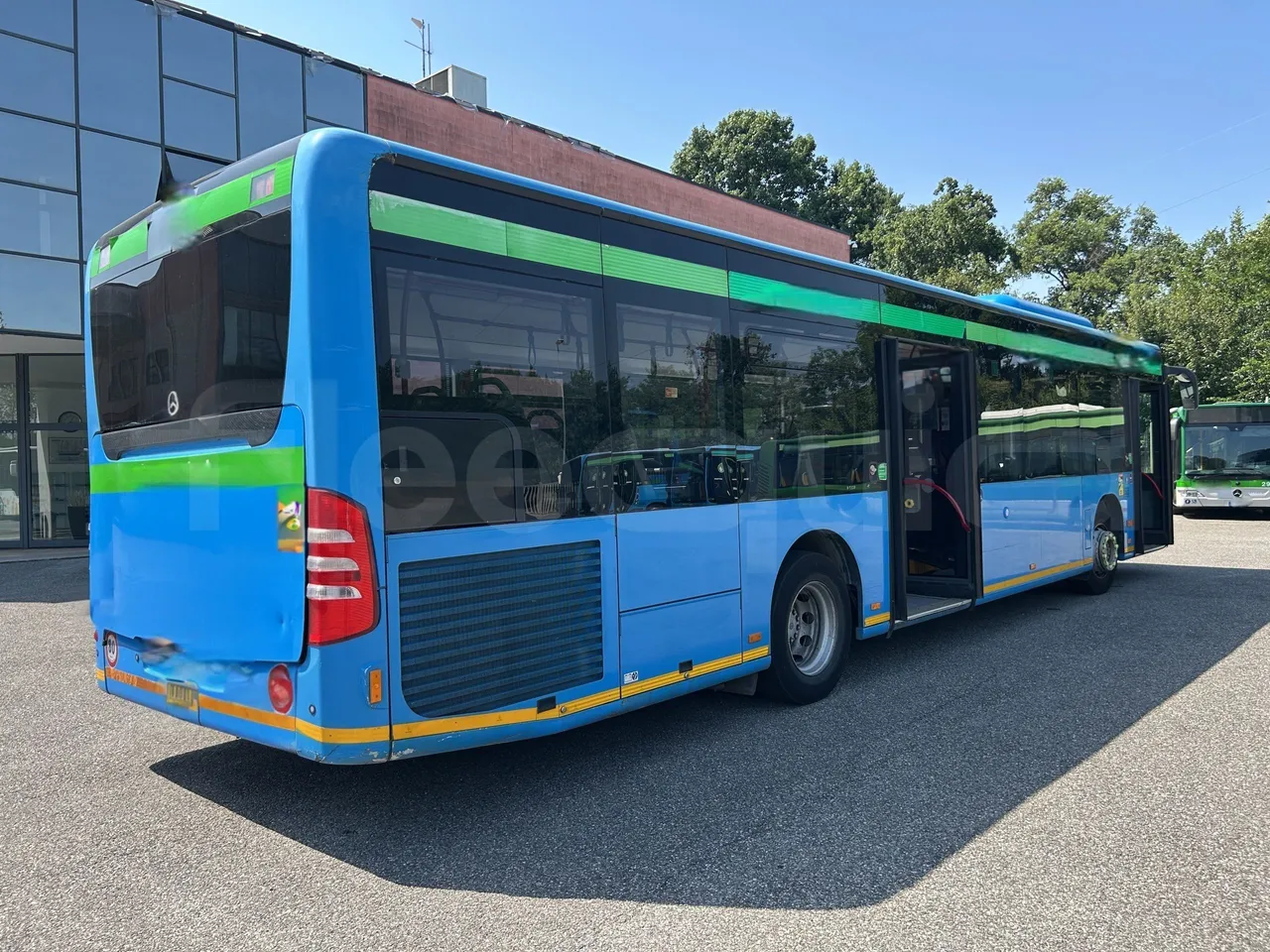 Mercedes-Benz Citaro - 3/4 Rear Right Side Doors Open