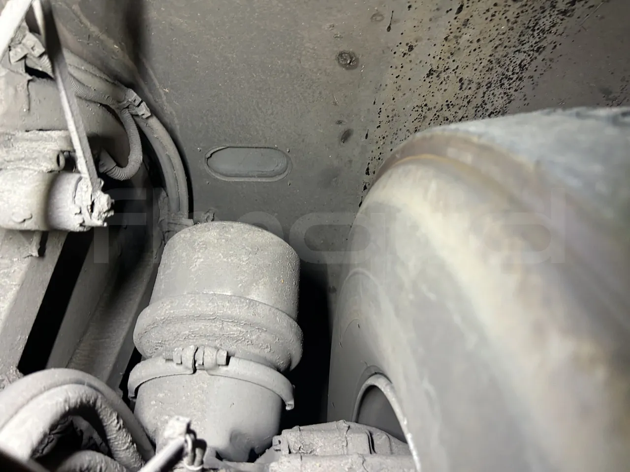 Mercedes-Benz Citaro - Second Axle Caliper Brakes Left Side