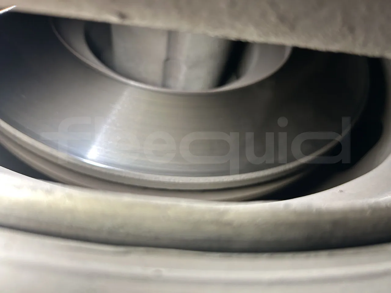 Mercedes-Benz Citaro - Second Axle Discs Left Side