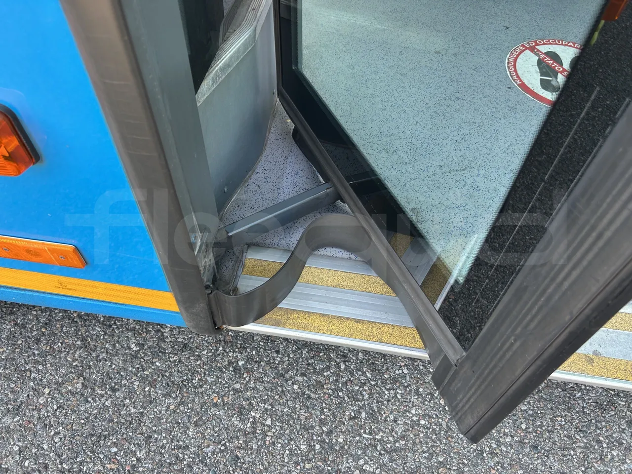 Mercedes-Benz Citaro - Door Mechanism