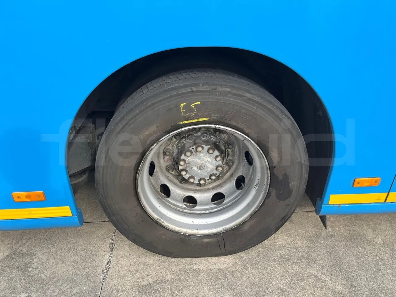 Mercedes-Benz Citaro - Second Axle Left Side: Complete Wheel