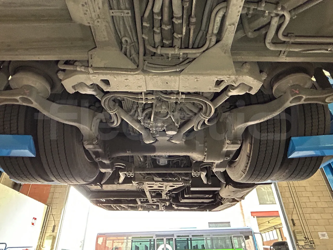Mercedes-Benz Citaro - Second Axle Central