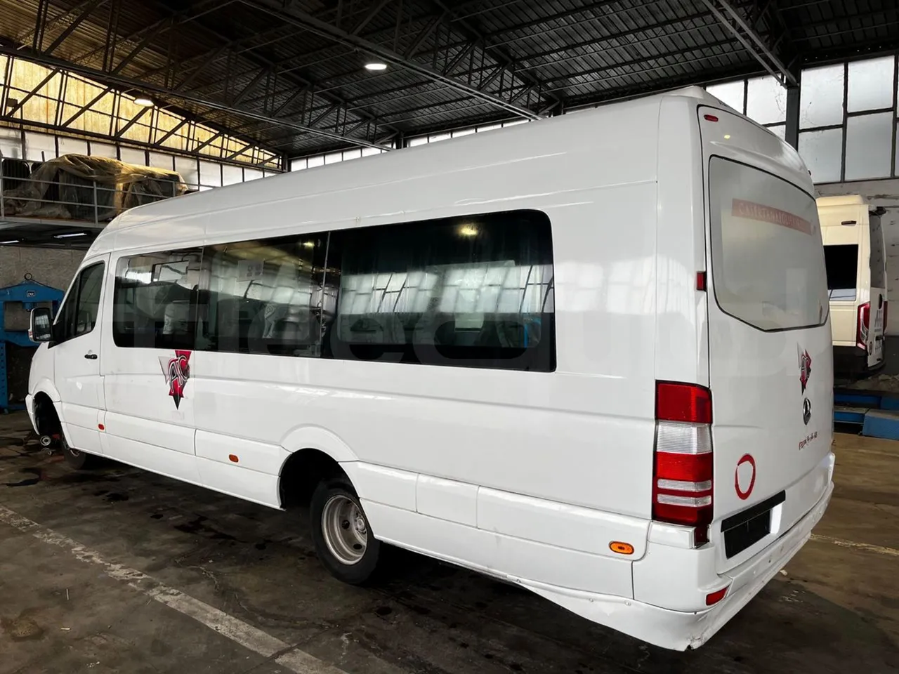 Mercedes-Benz Sprinter 906BB50 -EUR5 -190kW -7.744m - 3/4 left rear side