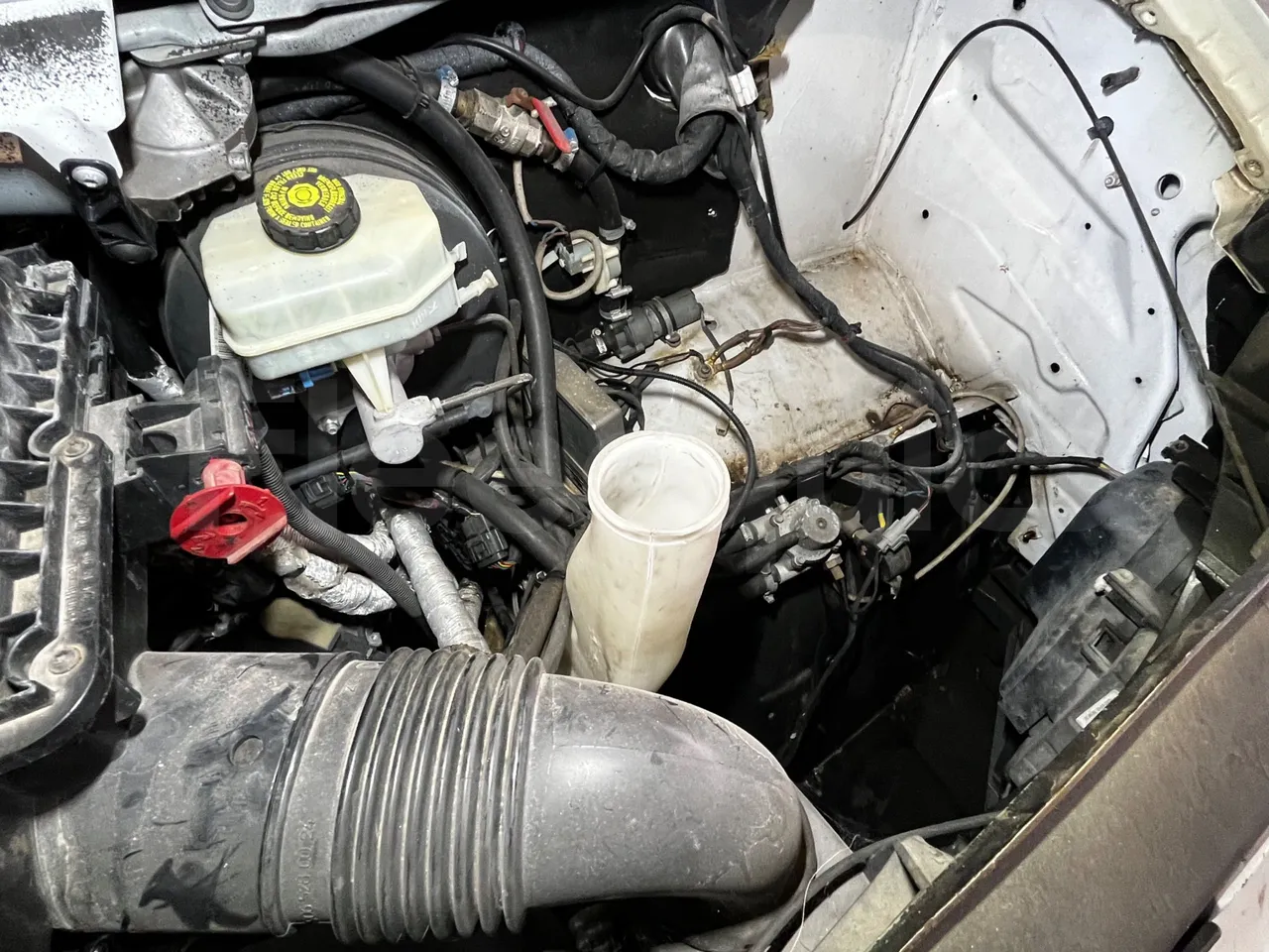 Mercedes-Benz Sprinter 906BB50 -EUR5 -190kW -7.744m - air conditioning compressor