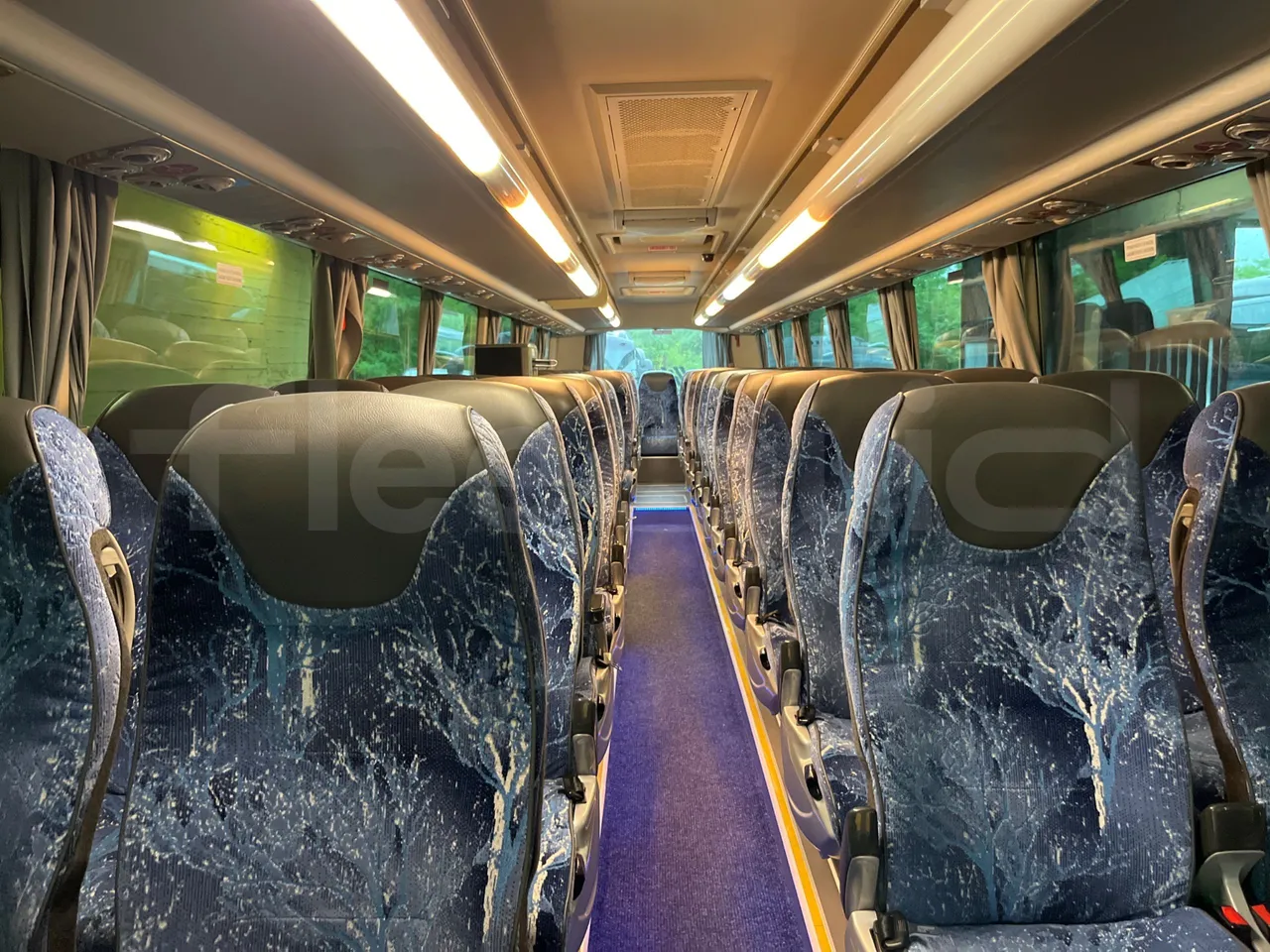 King Long XMQ6127 420-3 - EUR4 - 285.60kW - 12m - interior reverse seats driver height