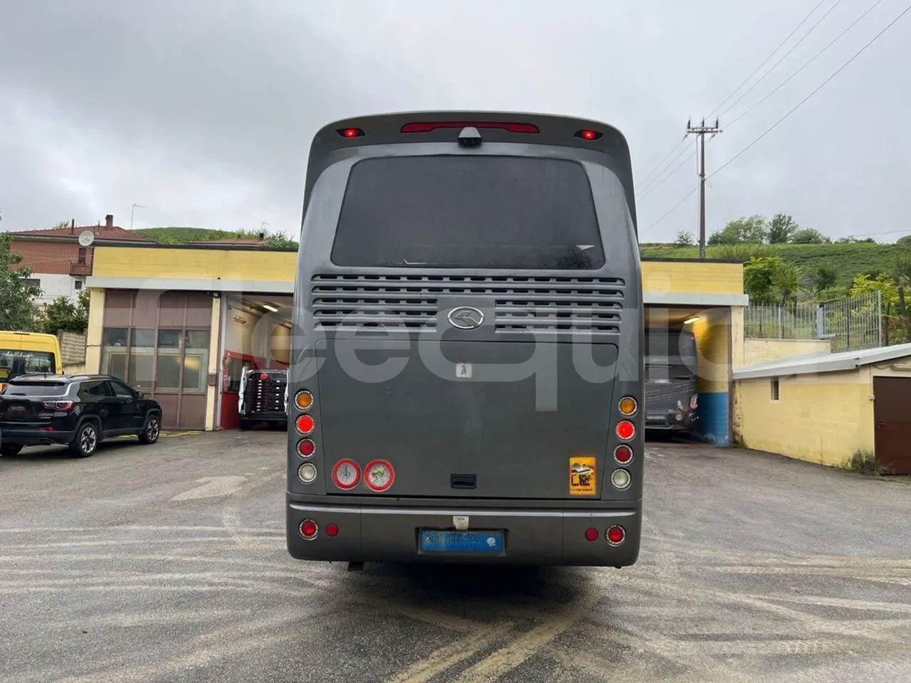 King Long XMQ6127 420-3 - EUR4 - 285.60kW - 12m - rear hatch closed