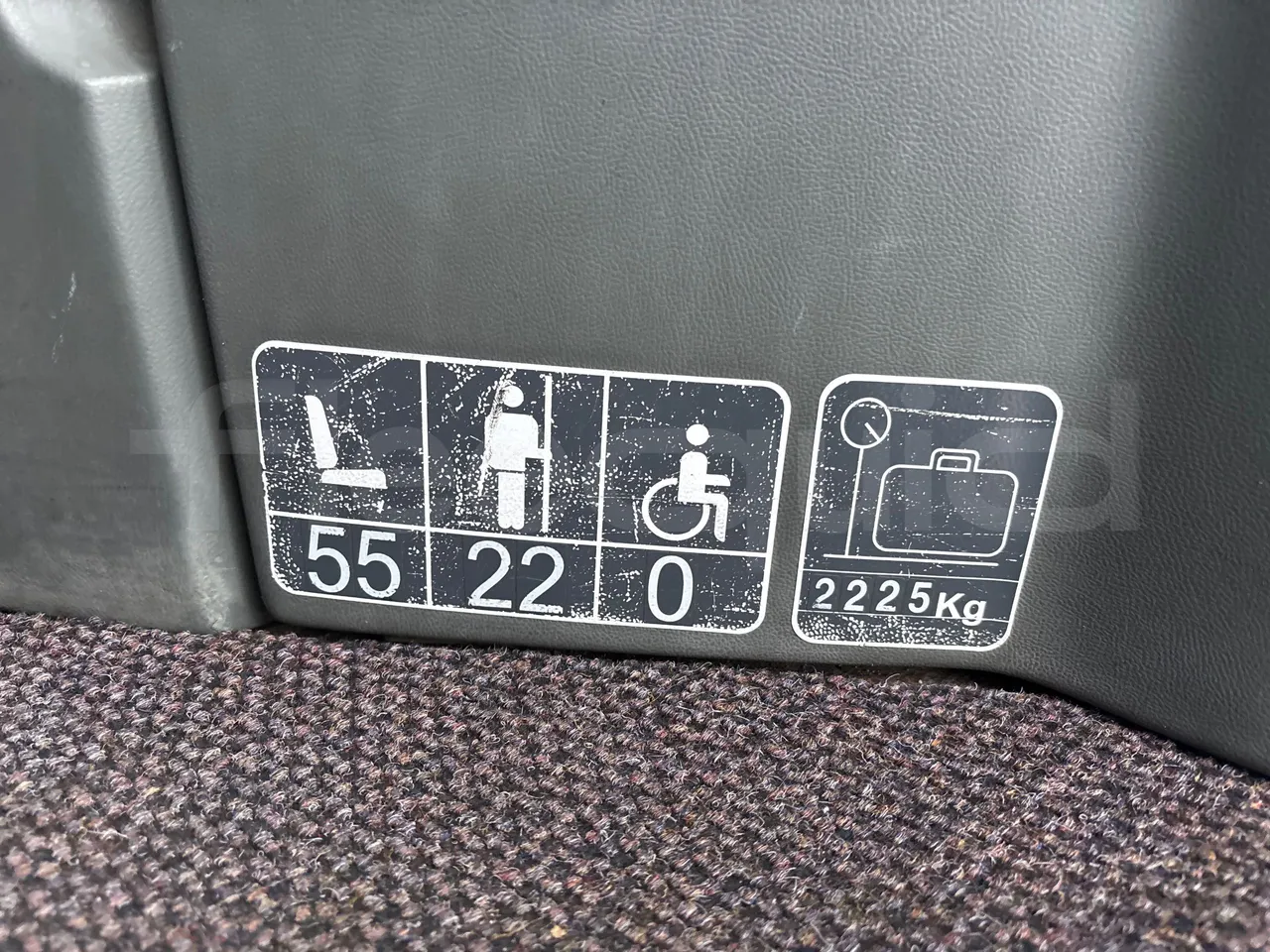 Mercedes-Benz Intouro E - Euro5 - 210kW - 13mt - seat plate photo