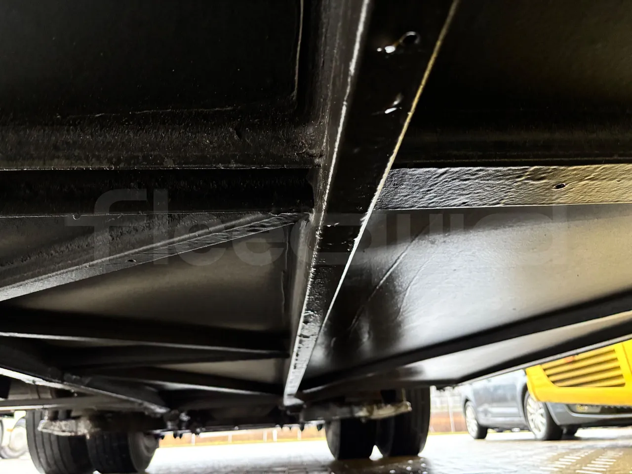 Mercedes-Benz Intouro E - Euro5 - 210kW - 13mt - central undercarriage photo