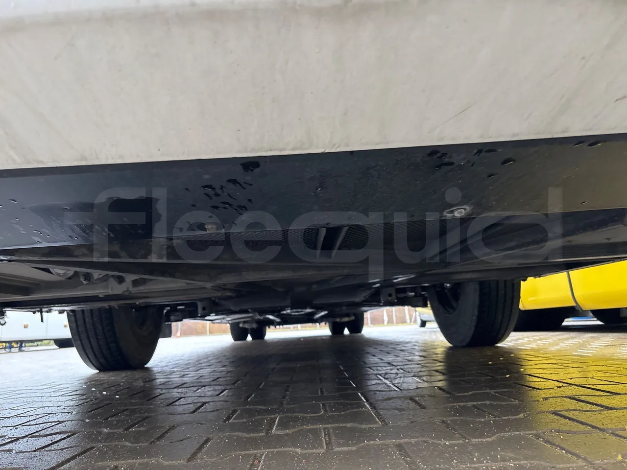 Mercedes-Benz Intouro E - Euro5 - 210kW - 13mt - front undercarriage from front