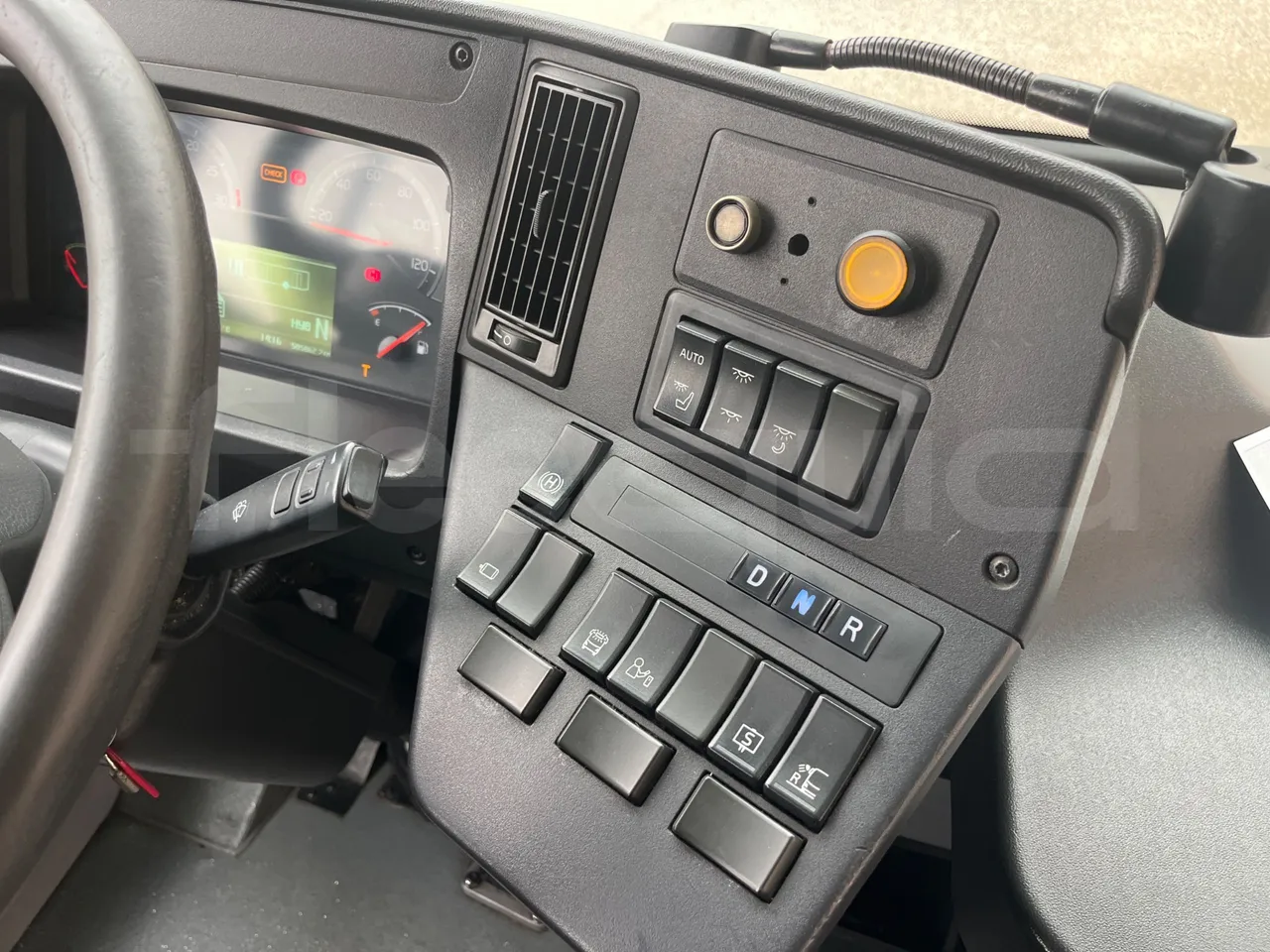 Volvo B4SC 7900  - Euro6 - 177kW - 12.134mt - onboard devices 1