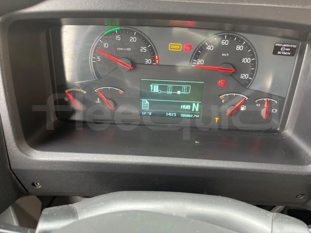 Volvo B4SC 7900  - Euro6 - 177kW - 12.134mt - dashboard lights on