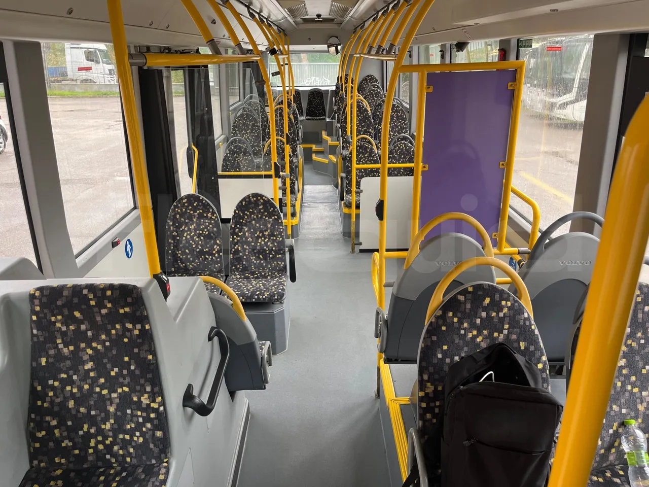 Volvo B4SC 7900  - Euro6 - 177kW - 12.134mt - handrails photo