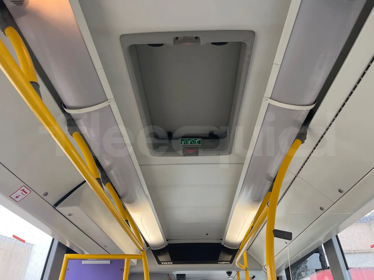 Volvo B4SC 7900  - Euro6 - 177kW - 12.134mt - roof hatch 1