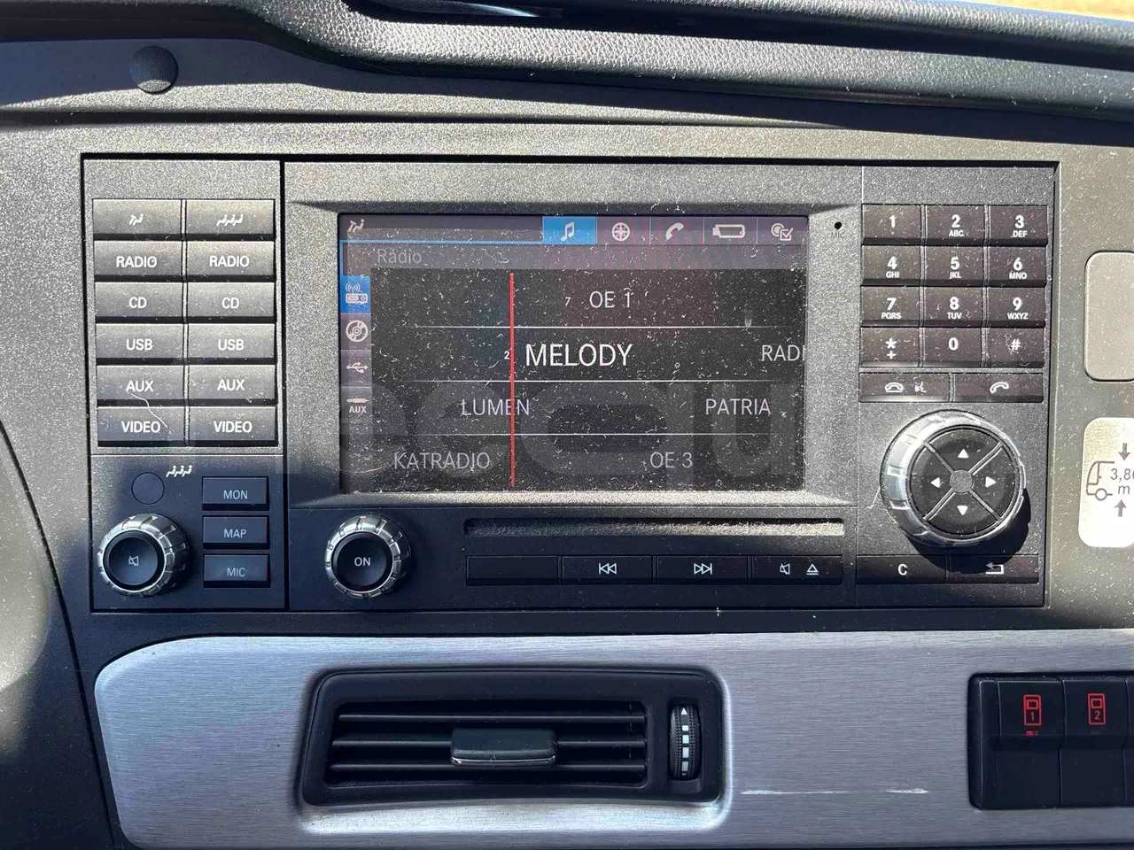 Setra S516 - radio accessories photo