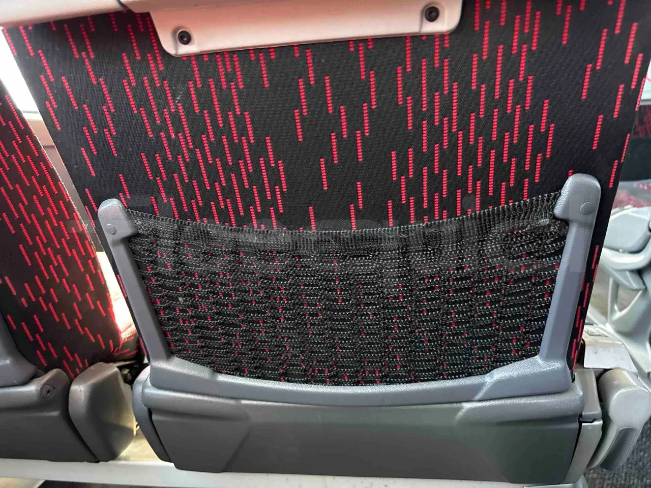 Setra S516 - mesh detail photo