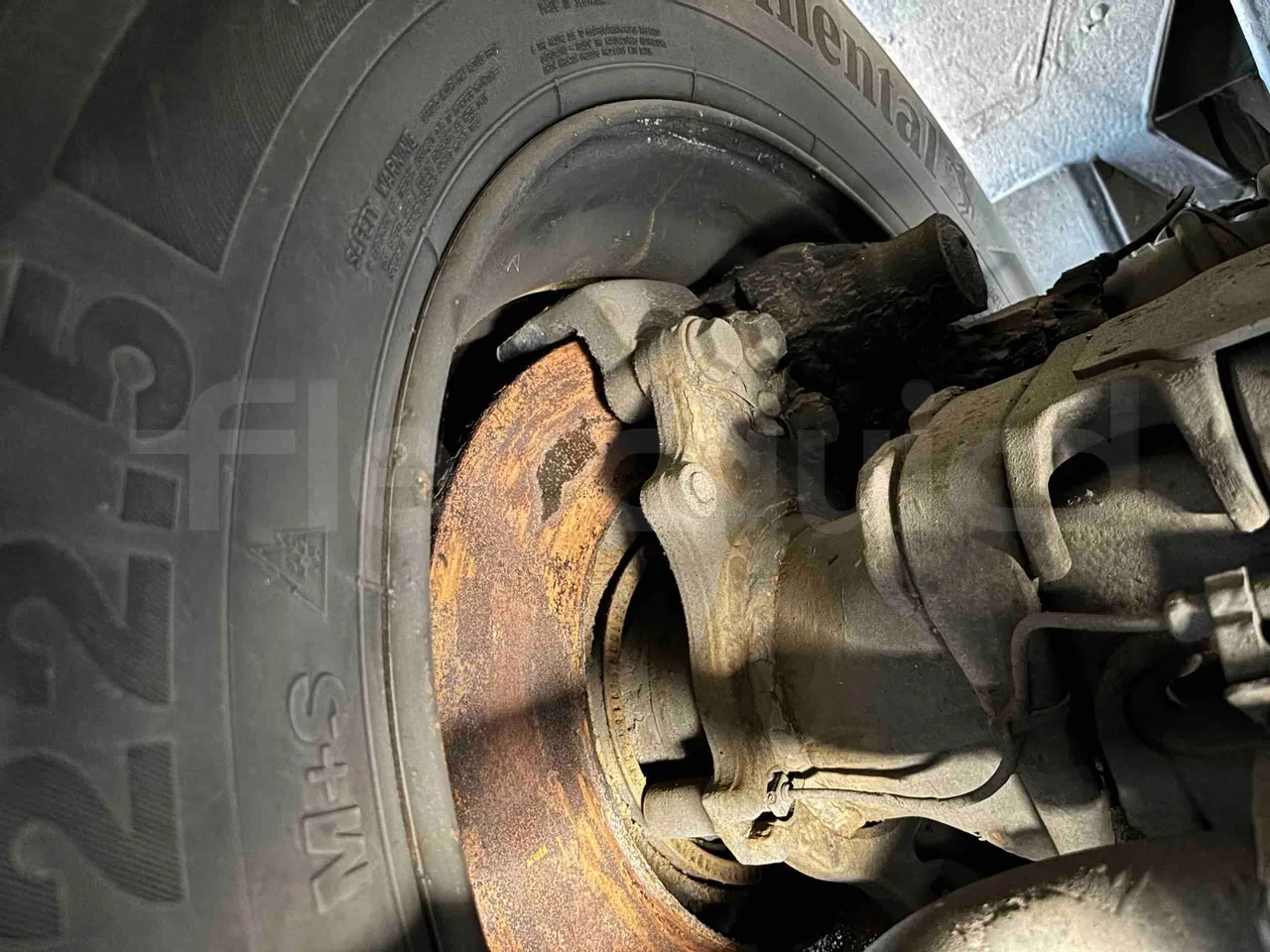 Setra S516 - axle 2 discs right