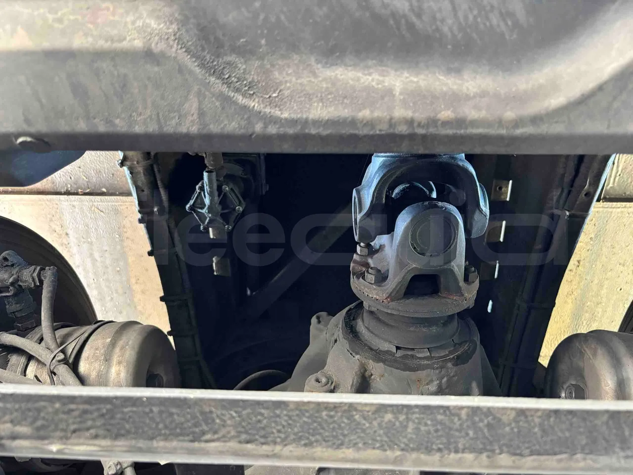 Setra S516 - driveshaft photo