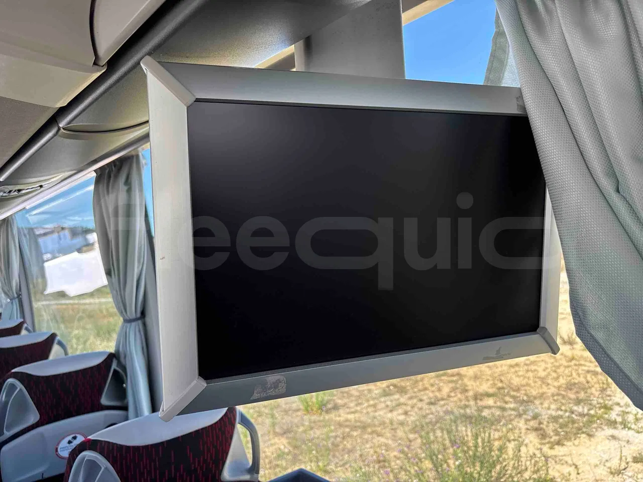 Setra S516 - monitor detail photo