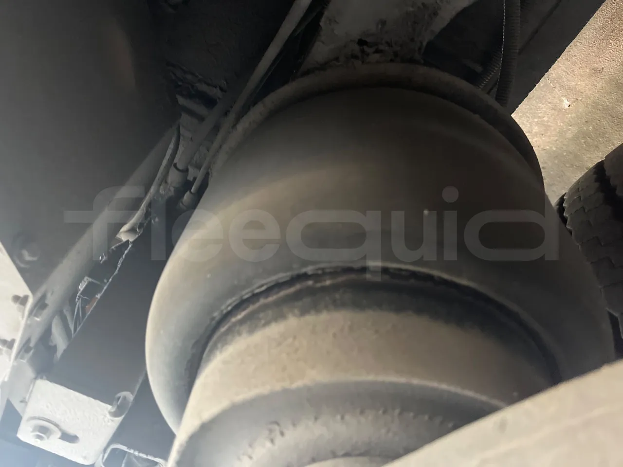 Iveco Citelis PS09D5/A/83 - EUR5 - 213kW - 10.46m CNG - axel 2 air springs 1 right