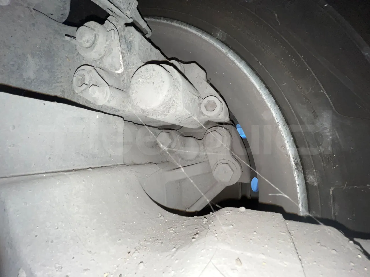 Iveco Citelis PS09D5/A/83 - EUR5 - 213kW - 10.46m CNG - axle 2 caliper brakes right