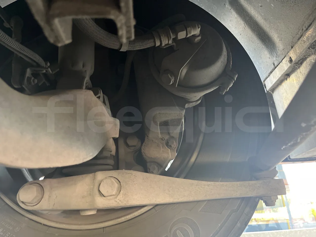 Iveco Citelis PS09D5/A/83 - EUR5 - 213kW - 10.46m CNG - front brake calipers left