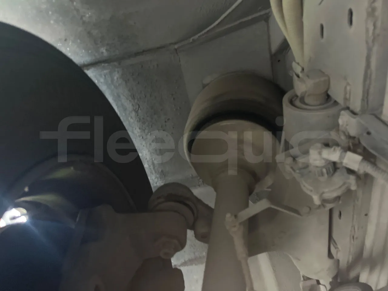 Iveco Citelis PS09D5/A/83 - EUR5 - 213kW - 10.46m CNG - front shock absorbers left