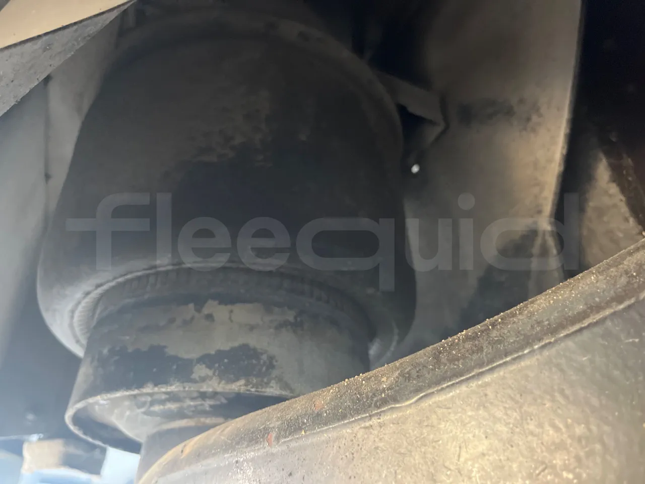 Iveco Citelis PS09D5/A/83 - EUR5 - 213kW - 10.46m CNG - axle 2 shock absorbers 2 left