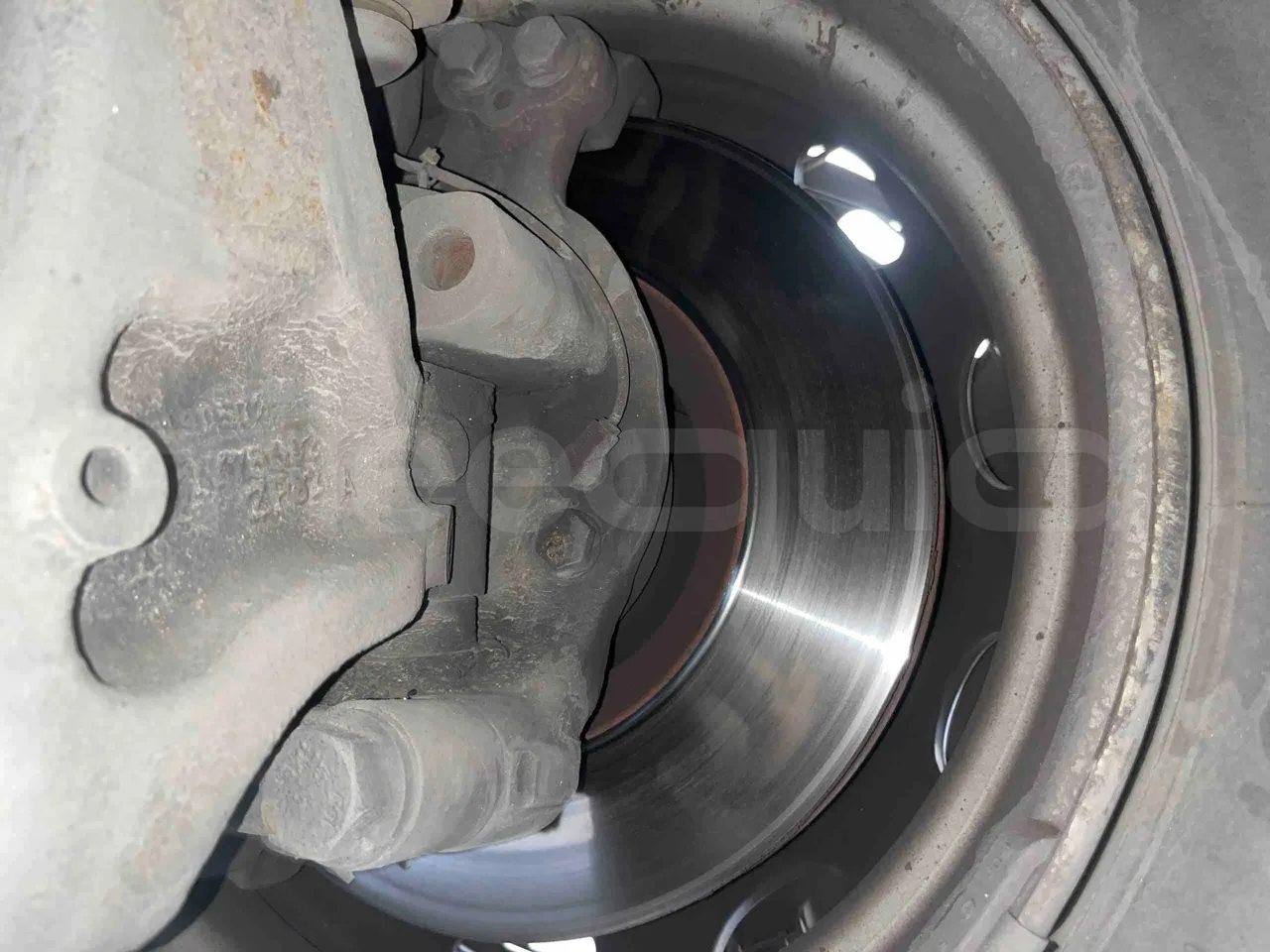 Mercedes-Benz Tourismo 632 01 - Euro6 - 315kW - 12.140mt - front discs right