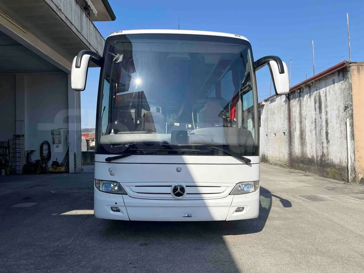 Mercedes-Benz Tourismo 632 01 - Euro6 - 315kW - 12.140mt - front photo