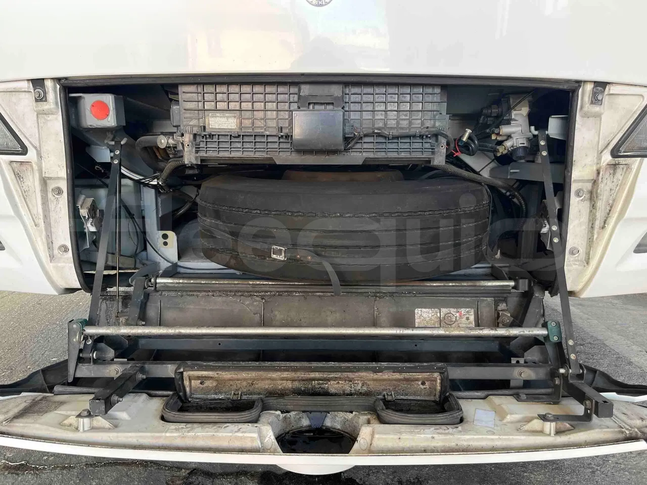 Mercedes-Benz Tourismo 632 01 - Euro6 - 315kW - 12.140mt - spare wheel