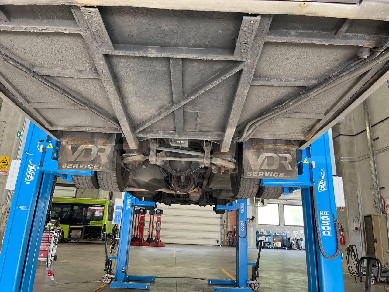 Iveco Daily 65C/E4 - EUR5 - 125kW - 7.714m Wing - central axle (18m)