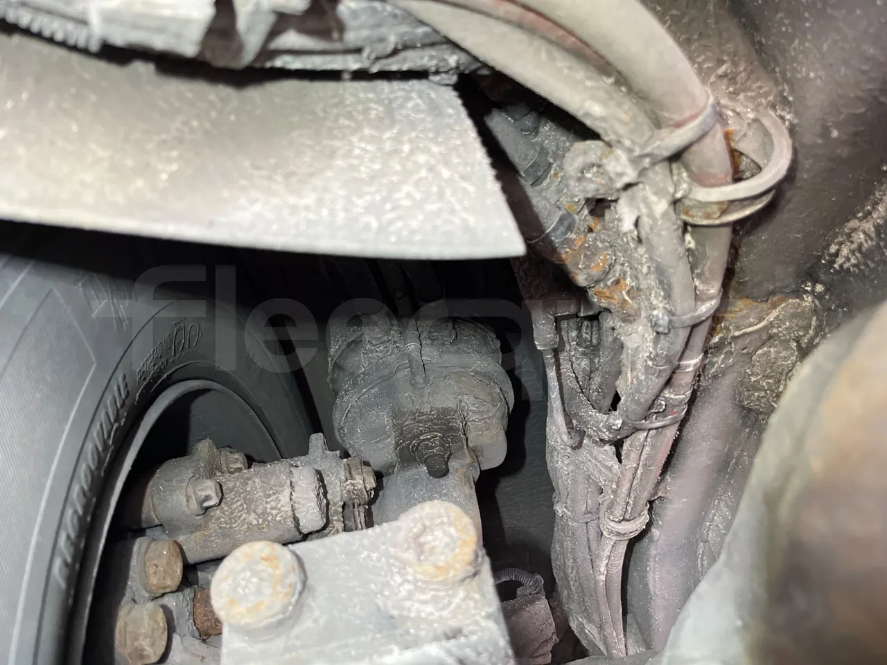 Volvo B4SH 7900 - Euro5 - 161kW - 12.084mt - axle 2 caliper brakes left