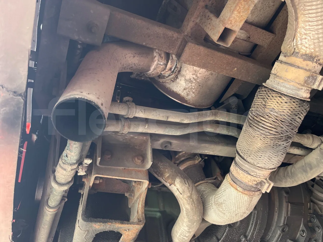 Volvo B4SH 7900 - Euro5 - 161kW - 12.084mt - exhaust photo