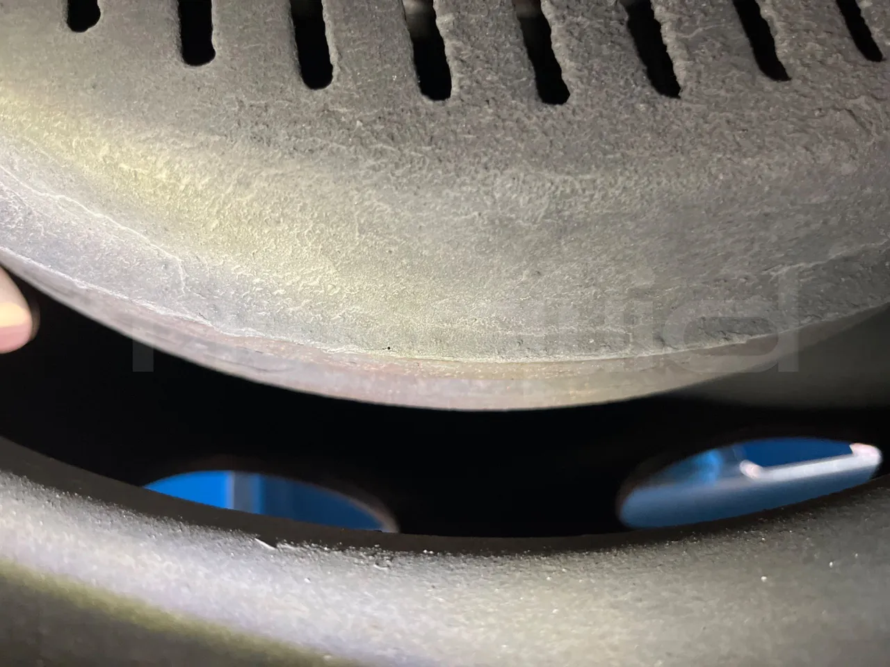 Volvo B4SH 7900 - Euro5 - 161kW - 12.084mt - front discs left