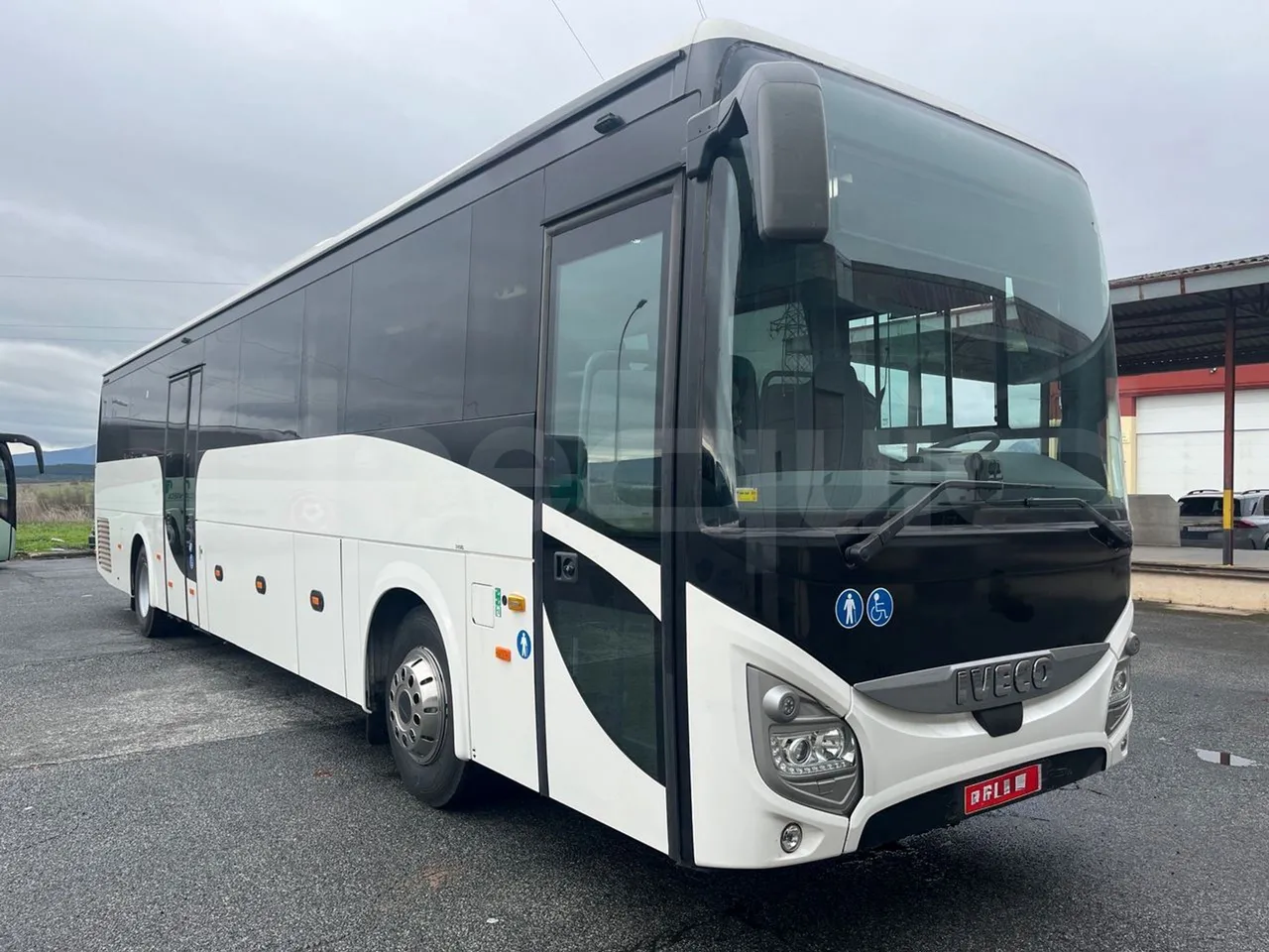 Iveco Evadys Evadys H - Euro 6 - 294 kW - 13 mt - 3/4 front right doors