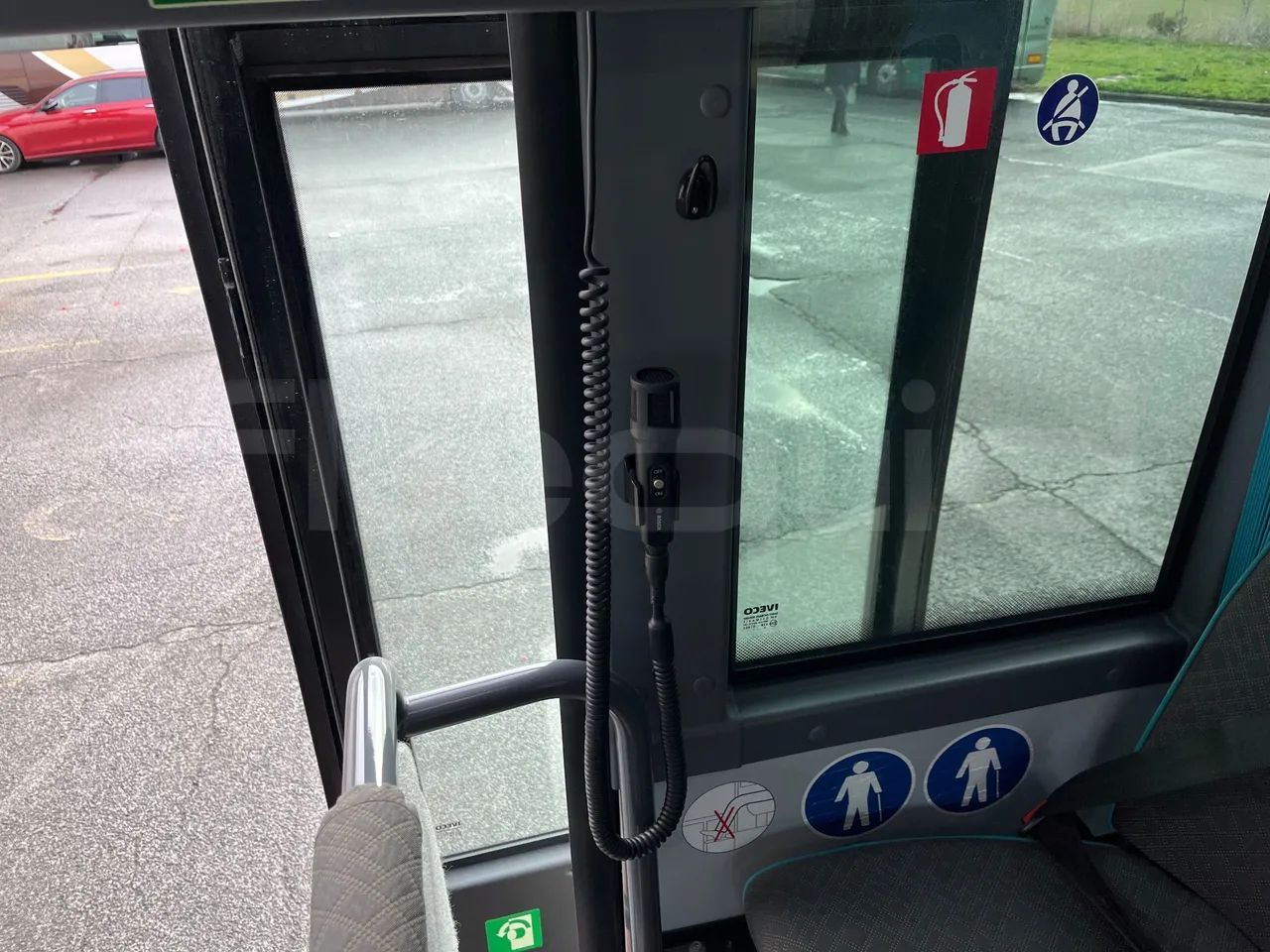 Iveco Evadys Evadys H - Euro 6 - 294 kW - 13 mt - hostes microphone accessories photo