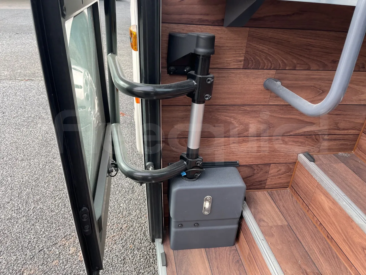 Iveco Evadys Evadys H - Euro 6 - 294 kW - 13 mt - door mechanism photo