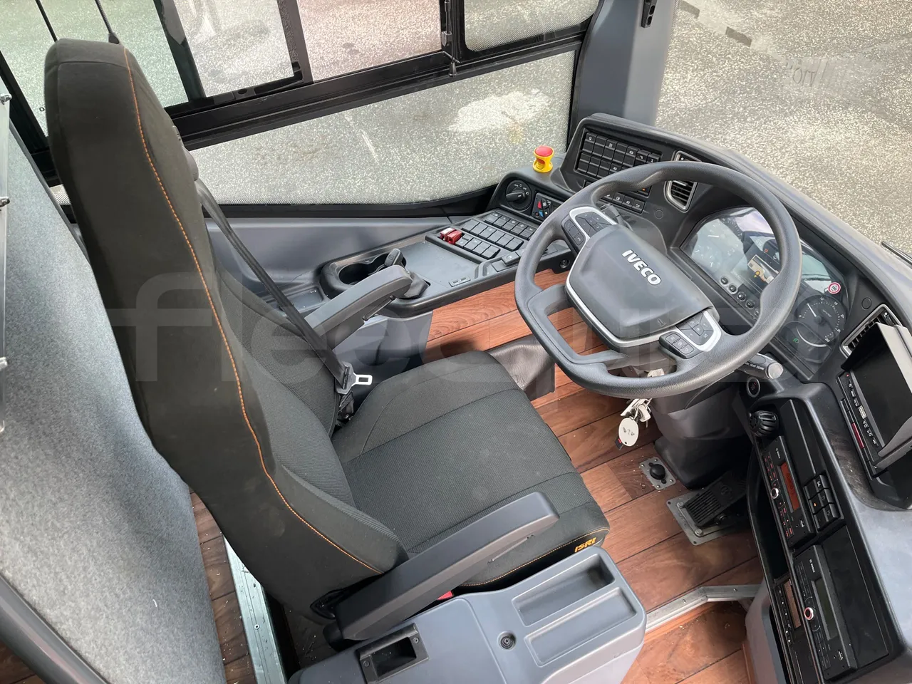 Iveco Evadys Evadys H - Euro 6 - 294 kW - 13 mt - driver's seat photo