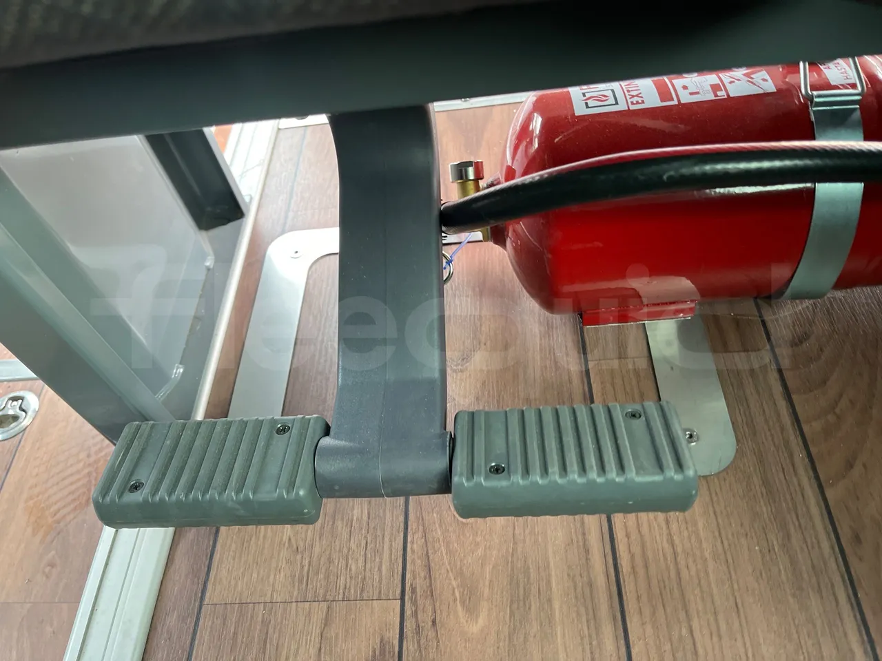 Iveco Evadys Evadys H - Euro 6 - 294 kW - 13 mt - footrest detail photo