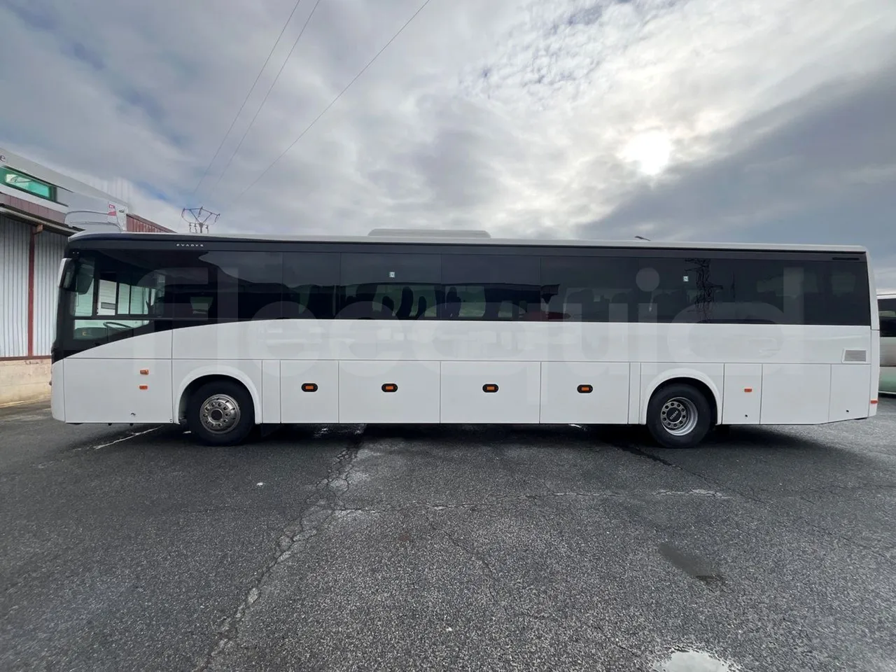 Iveco Evadys Evadys H - Euro 6 - 294 kW - 13 mt - left side photo