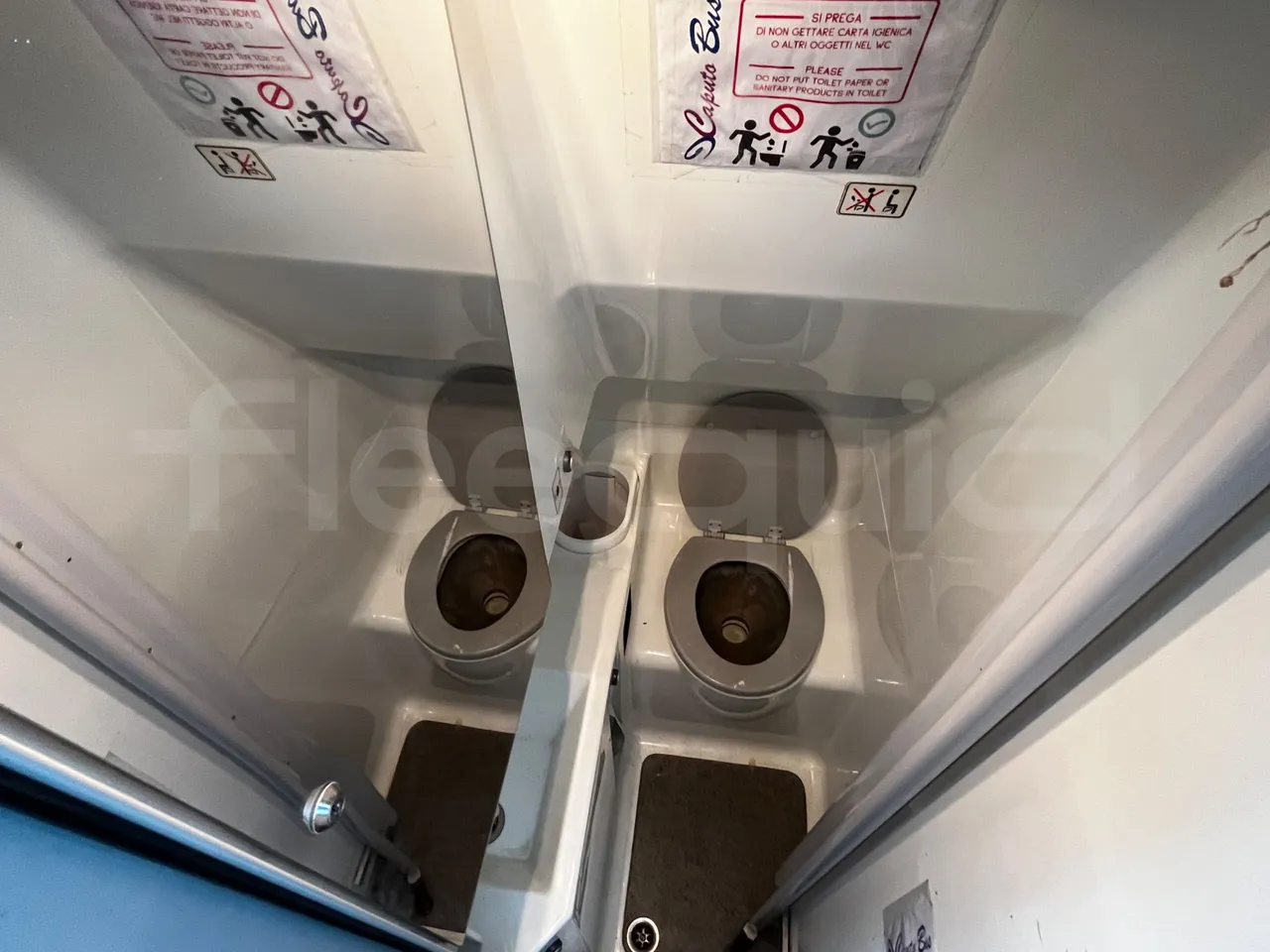Iveco Magelys SFR2XX - Euro6 - 294kW - 12.830mt - toilette accessories photo
